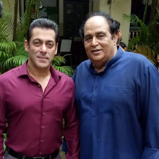 Bhojpuri actor Brijesh Tripathi with Salman Khan.jpg