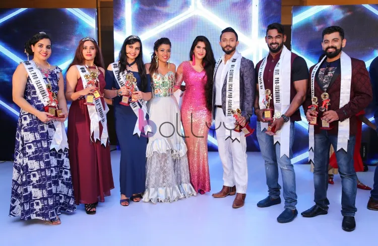 Jyothsna Venkatesh, Neha Saxena, Mollywood Actress Mansoor Ali Winner Sambasivan,  Krishna Prasad 