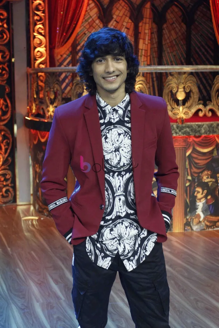 Mentor Omung Kumar and host Shantanu Maheshwari in Delhi today to promote the show 
