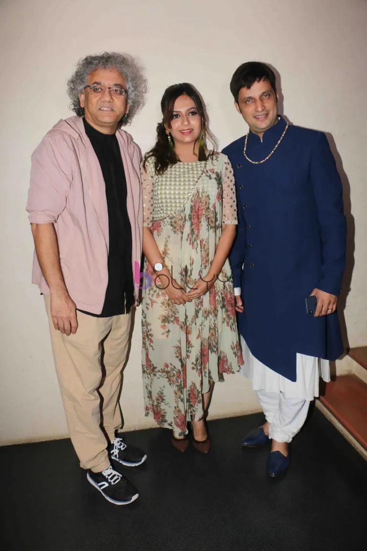 Taufiq Qureshi with Mugdha Mane and Sandip Mahavir