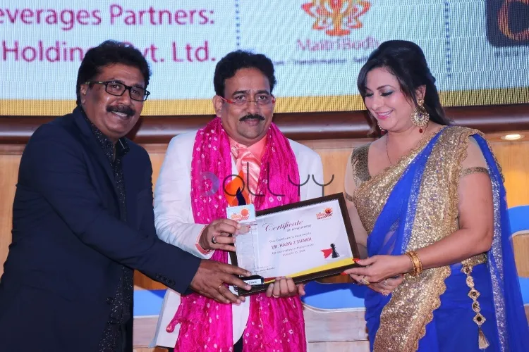 Ashok Lokhande and Gurpreet Kaur Chadha with ShoorVeer awardee Dr.Habib Z Shaikh