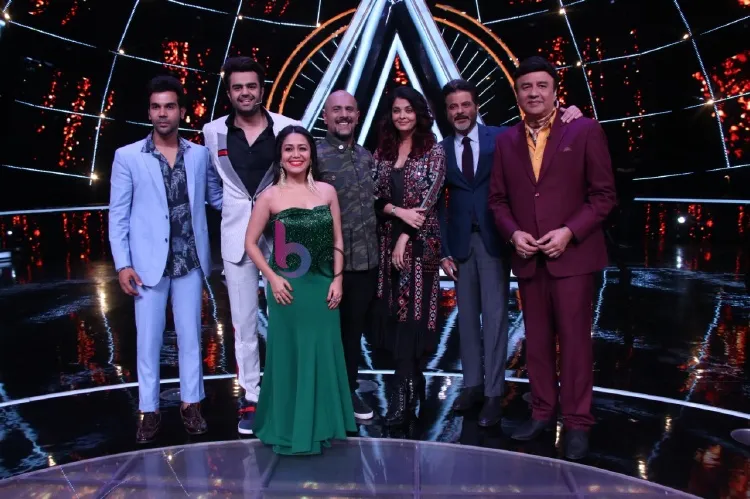 Fanney Khan team with Indian Idol 10 Judges and Host