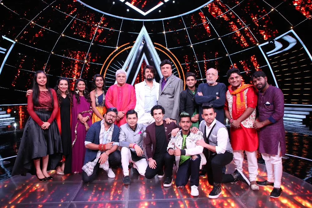 Indian idol contestants with team Paltan