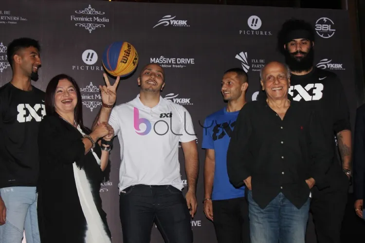 Kiran Shastri, Pooja Bhatt, Rohit Bakshi, Inderbir Singh Gill, Mahesh Bhatt and Bikramjit Singh