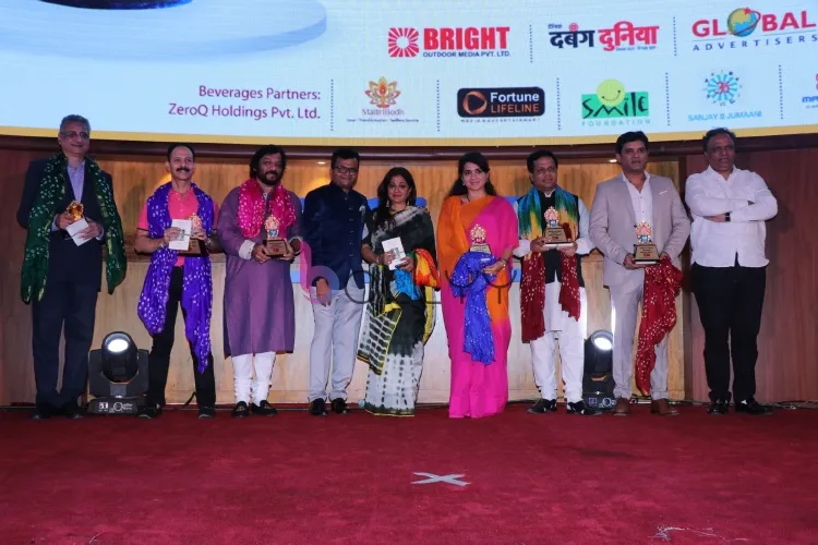 Mickey Mehta, Roop Kumar Rathod, Sunali Rathod, Dr. Aneel Kashi Murarka, Shaina NC, Vinod Shelar, and - Ashish Shelar 
