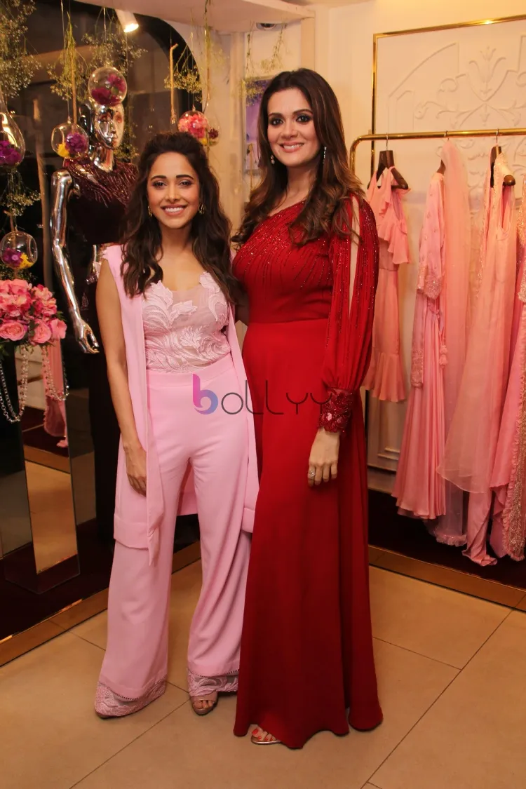 Nushrat Barucha & Rebecca Dewan 