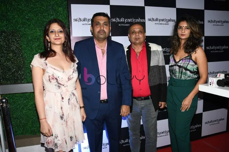 Sunayana Kapur, Vishal Doshi, Bipin Doshi and Shweta Menon