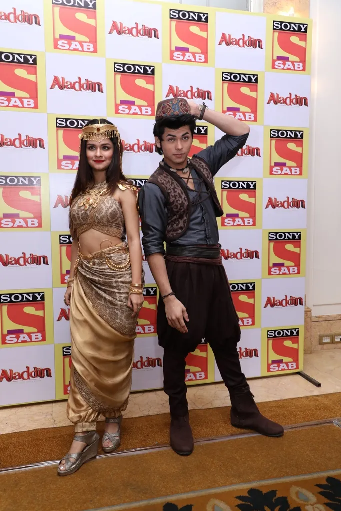 Avneet Kaur and Siddharth Nigam 