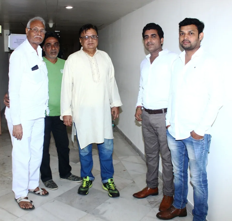 Narendranath Mohla, Akhilesh Pandey and others