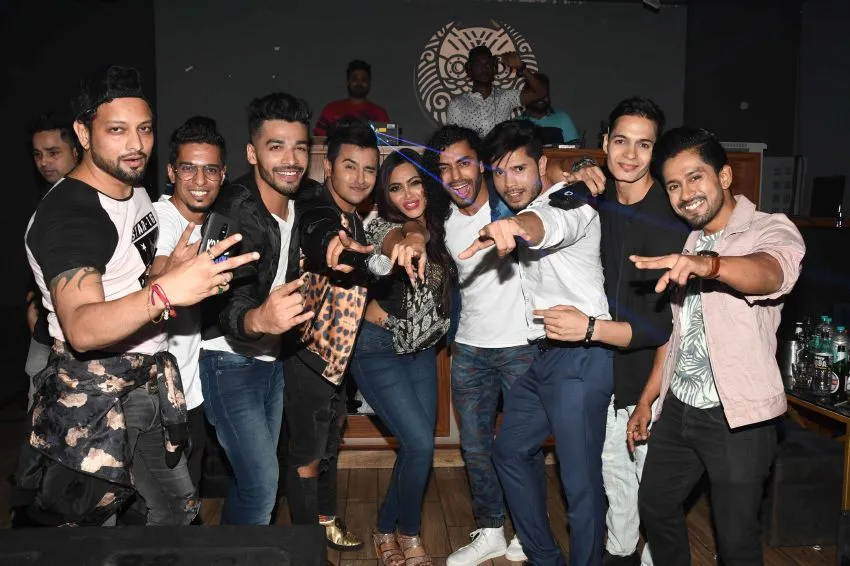 Aditya Singh Rajput with Arshi Khan, Azaan zafar, Aarvee verma, Aditya Singh Rajput, Ovais Khan, Dev JD