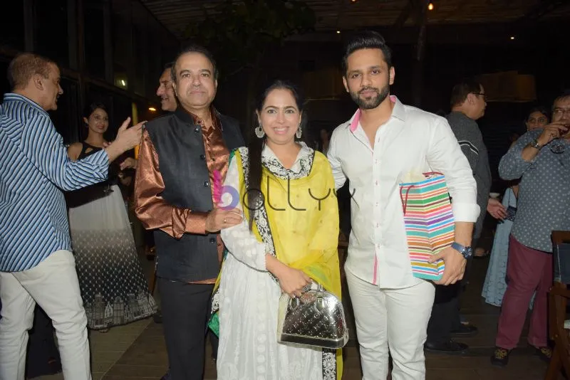 Rahul Vaidya with Suresh Wadekar and Wife 