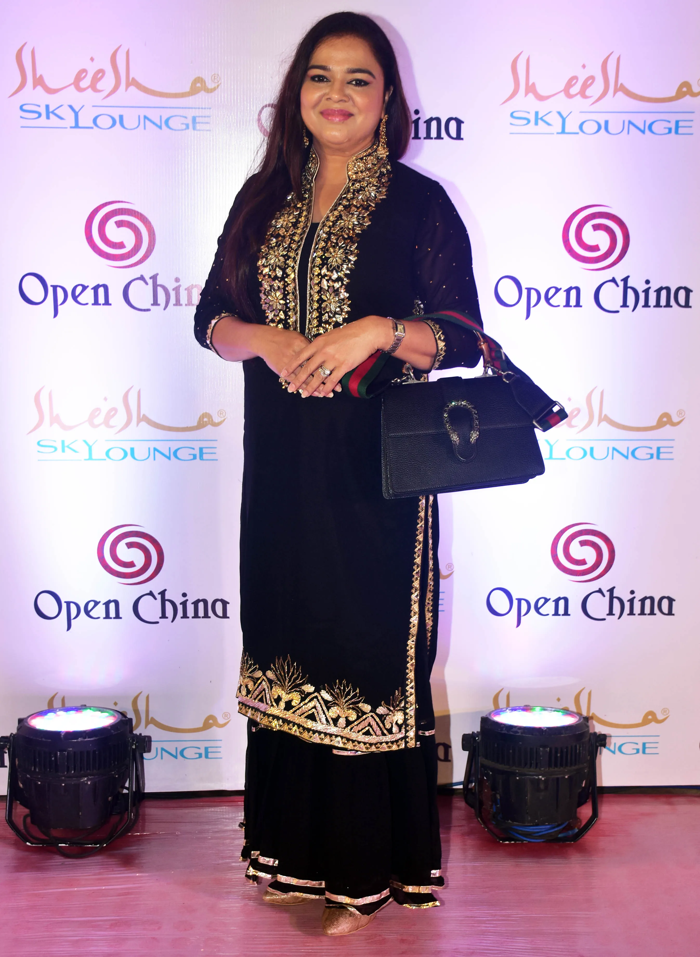 Gulfam Khan