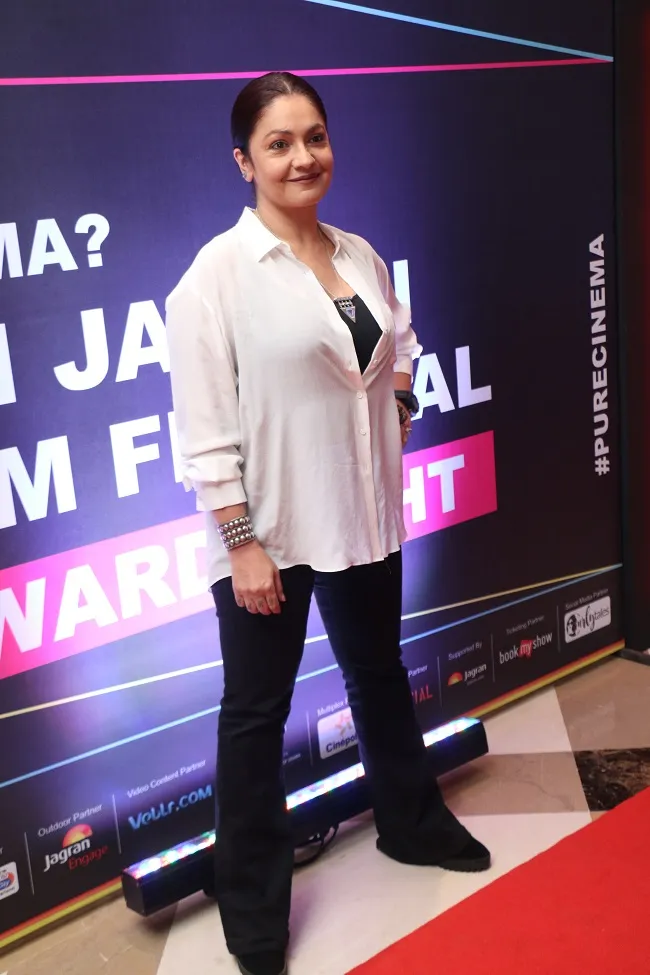 Pooja Bhatt 