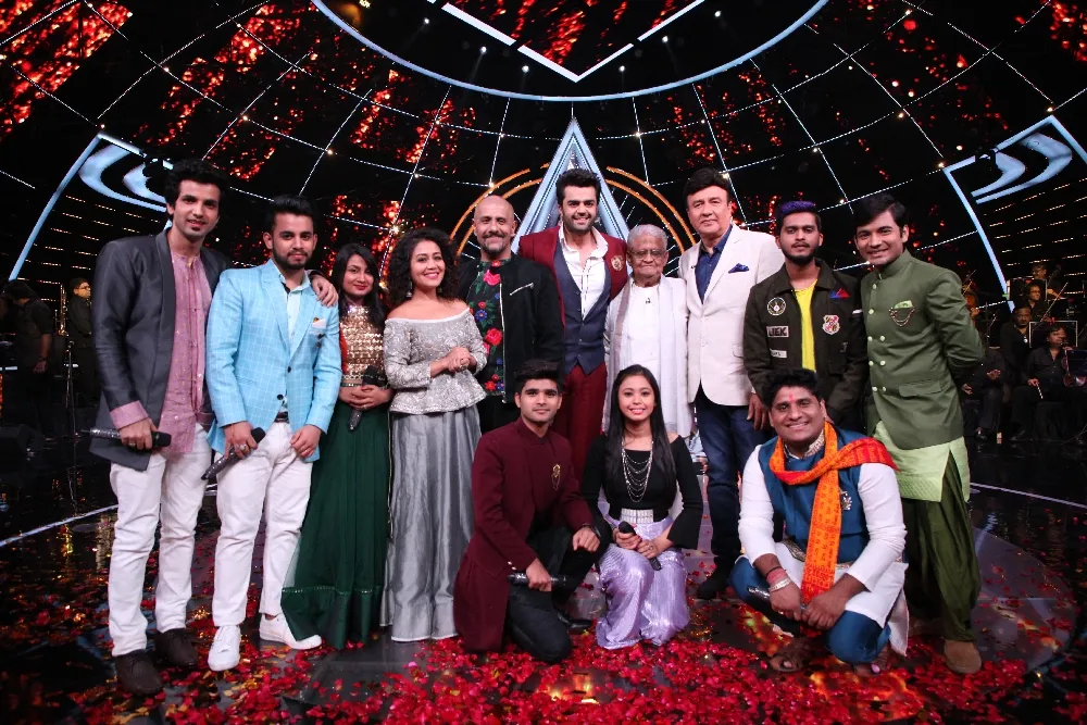 Pyarelal Ji with Indian Idol 10 Contestants and Judges