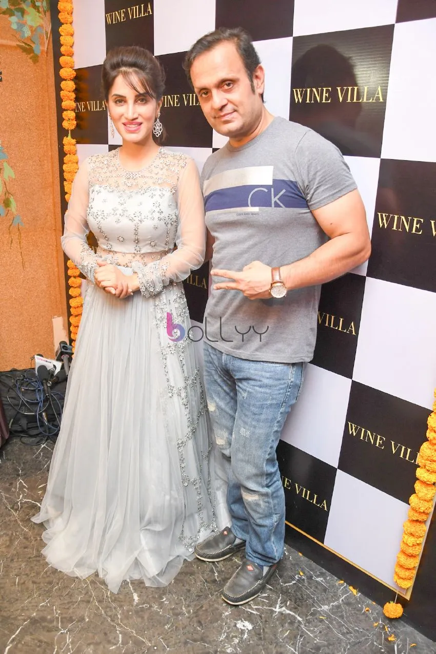 Smita Gondkar with DJ Sheizwood