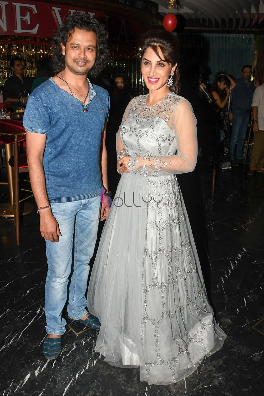 Smita Gondkar with with Nakaash Aziz