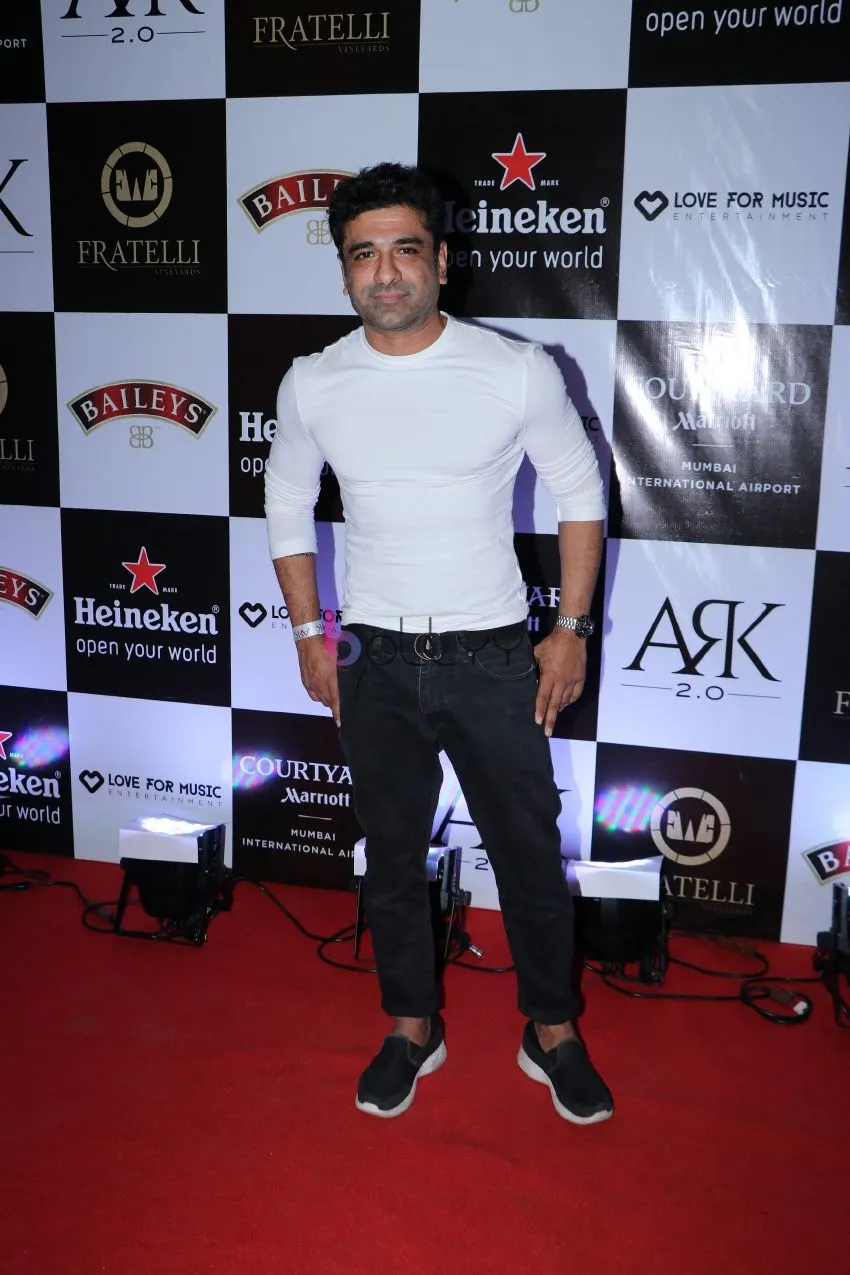 Eijaz Khan