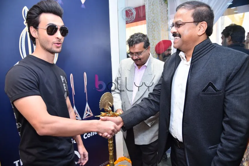 Aayush Sharma with Mr Prasad Kapre