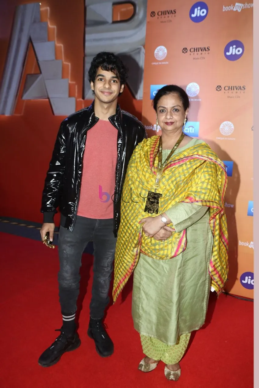  Ishaan Khattar with his mother Neelima Azeem 