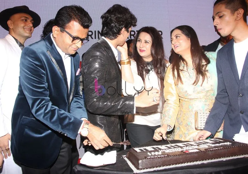 Dr. Farhad Vijay Arora, Dr. Aneel Kashi Murarka, Avitesh Shrivastava, Poonam Dhillon, Vijayta Pandit Shrivastava and Anivesh Shrivastava