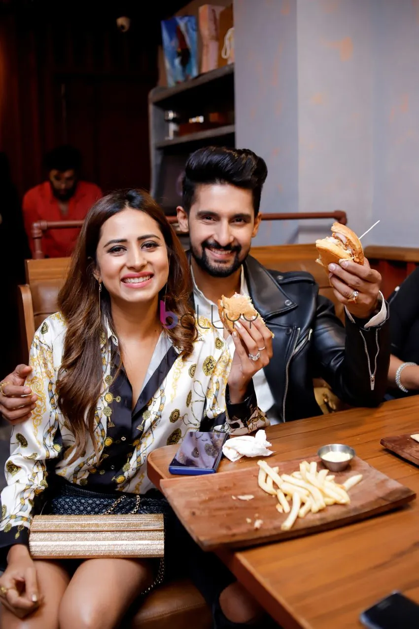 Ravi Dubey And Sargun Mehta Launch Cafe In Gurgaon!