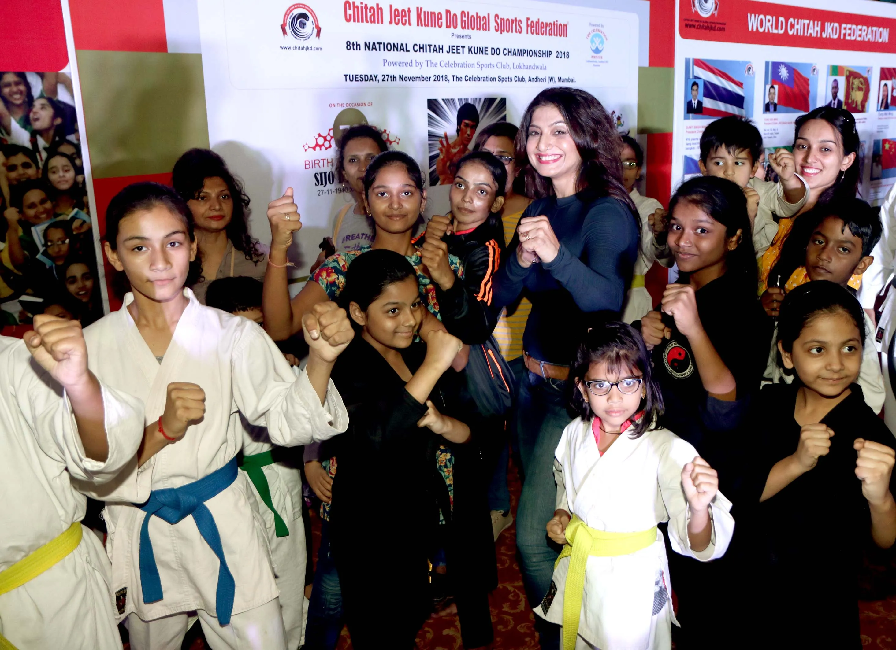 Aarti Nagpal With Kids