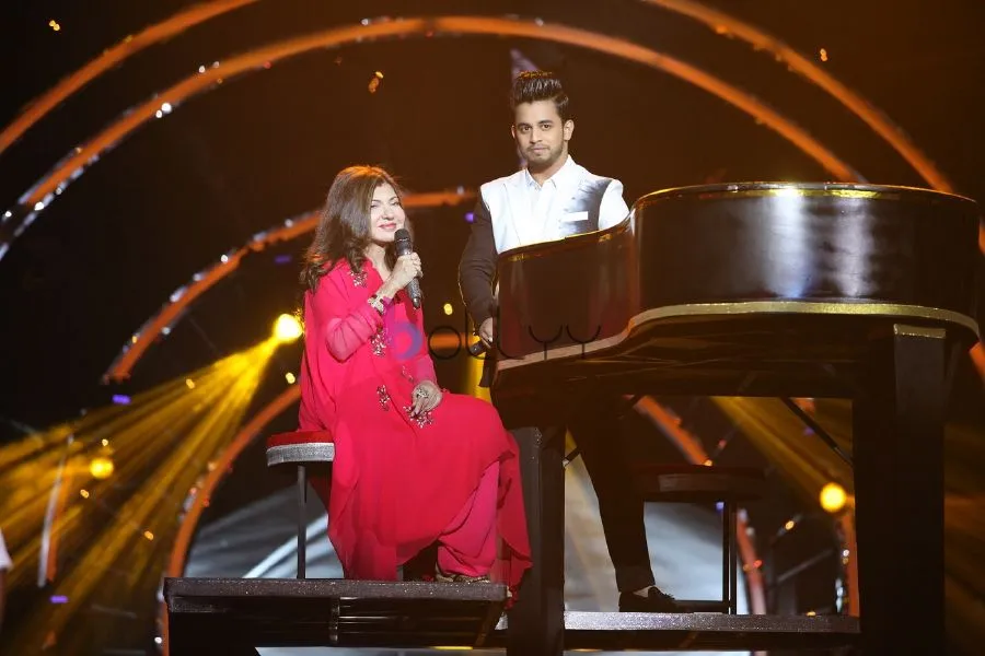 Alka Yagnik with Vibhor Parashar 