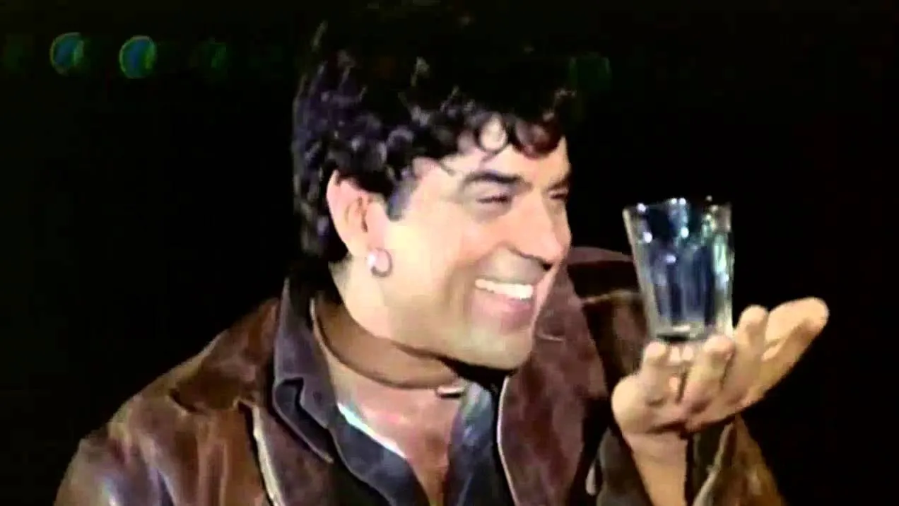 Dharmendra spend lacs of rupees birhtday special 