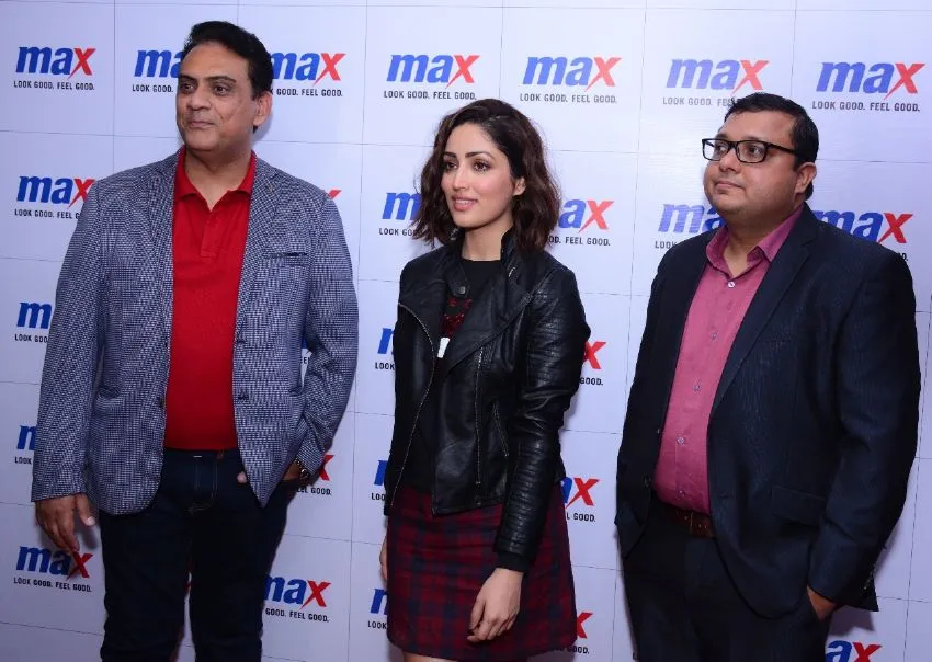 Vivek Sharma, Yami Gautam, Jiten Mahendra