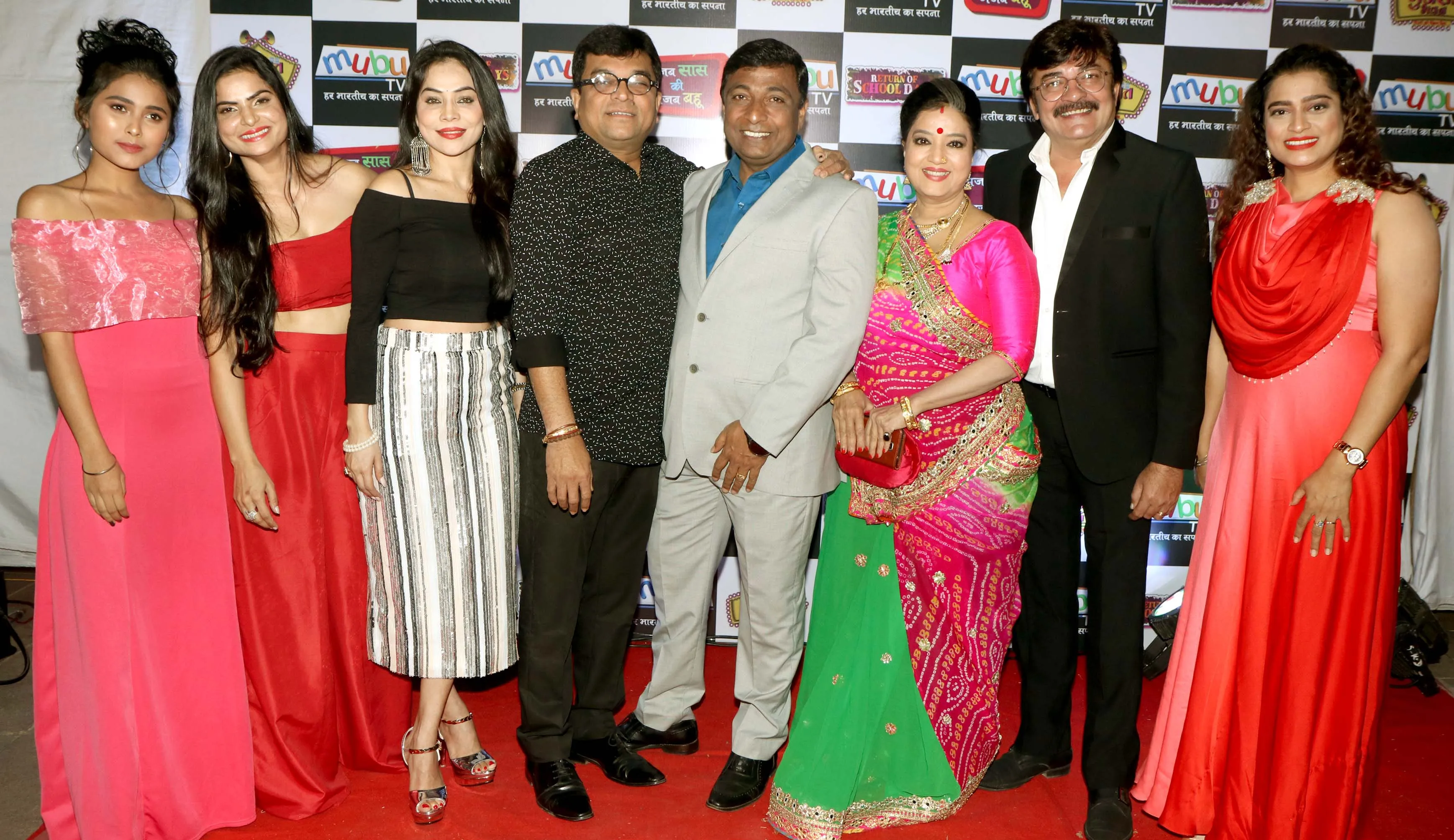 Aiyshani, Aastha, Nikita Rawal, Dharmesh Mehta, Narshi Vasani, Sheela Sharma, Dharmesh Vyas & Ekta Jain