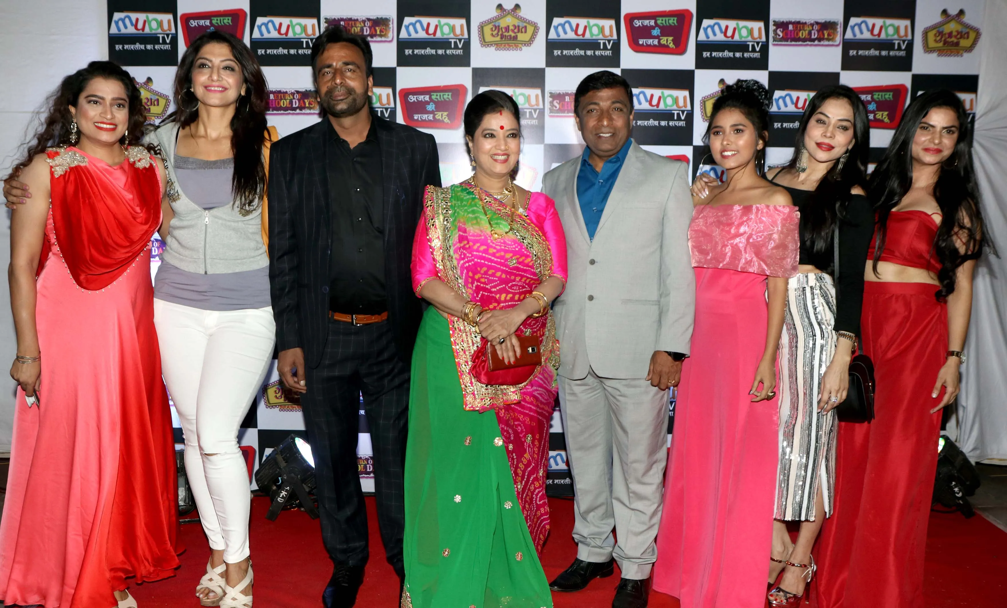 Ekta Jain, Aarti Nagpal, Manish Srivastava, Sheela Sharma, Narshi Vasani, Nikita & Aastha Rawal