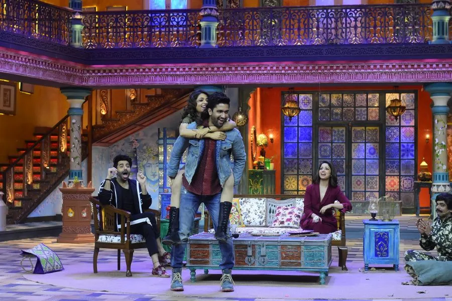 Aparshakti Khurana, Sugandha Mishra, Vicky Kaushal, Yami Gautam, Sunil Grover