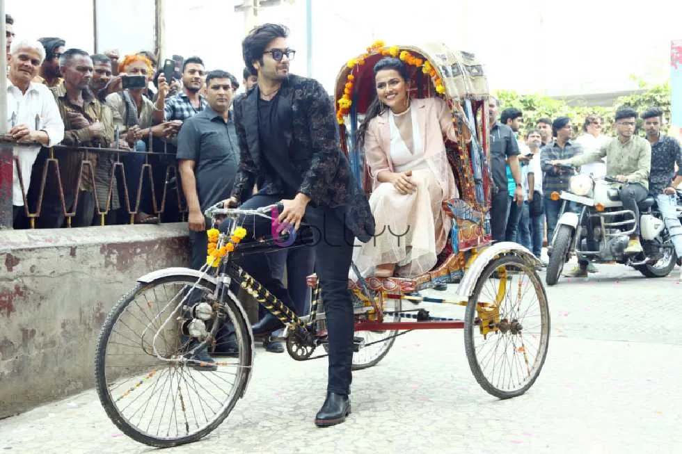 Ali Fazal, Shraddha Srinath