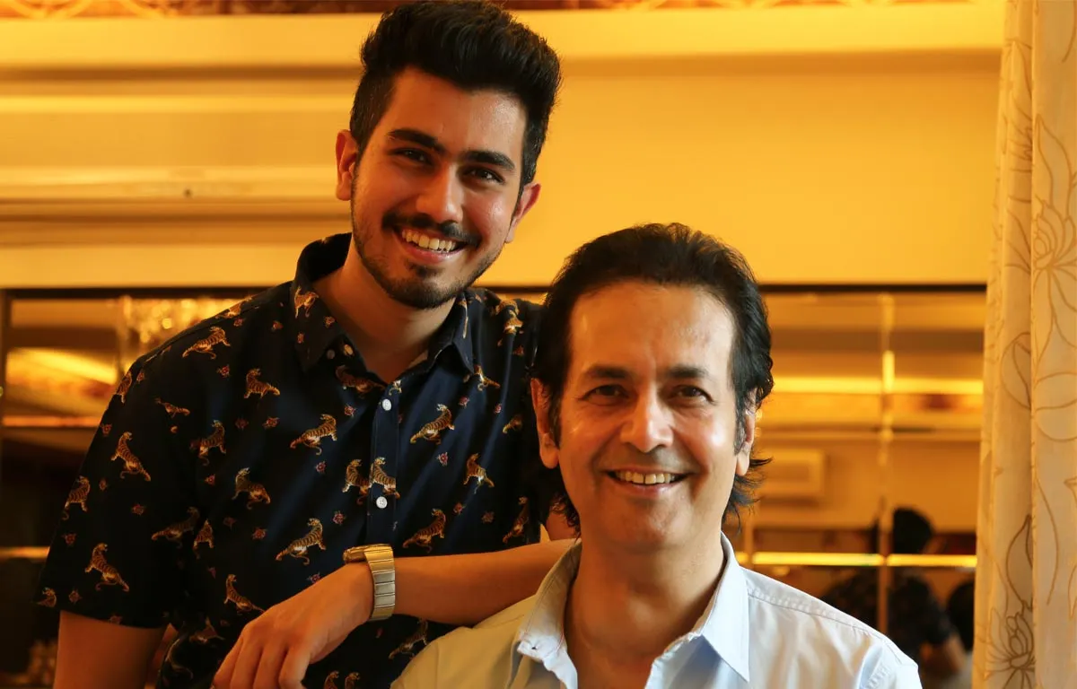 Ruhan-Kapoor-With-son