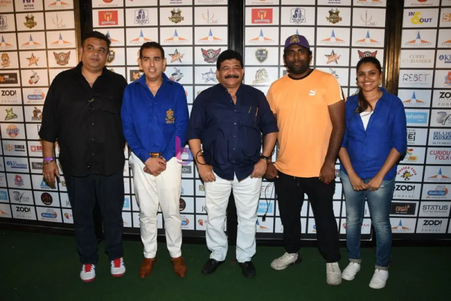 Ravi Amarnani, Wasib Peshimam with Sanjay Potnis, Deepak Chauhaan, Pallavi Nair 