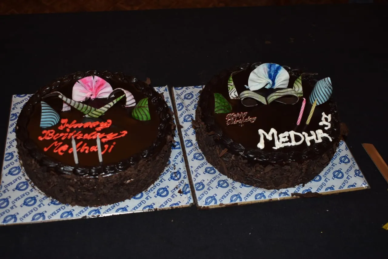 Medha Sambutkar birthday cake