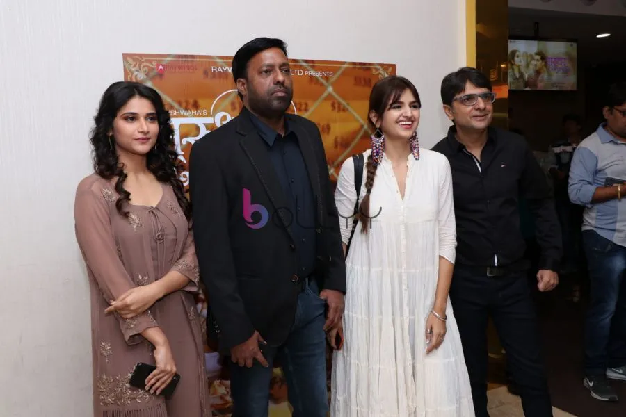 Priya Singh, Raj Kushvaha, Tara Alishaberry, Director Vishal Mishra