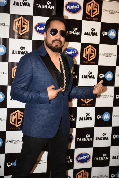 Mika Singh