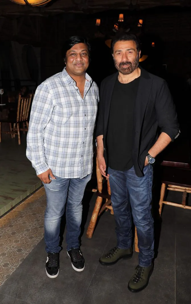 Sajid Qureshi with Sunny Deol 