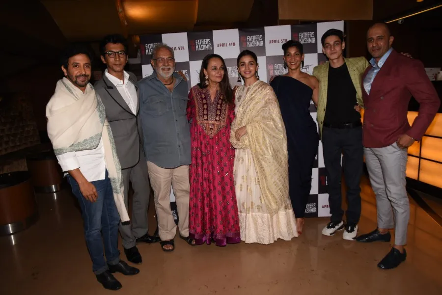 Ashvin Kumar, Anshuman Jha, Kulbhushan Kharbanda, Soni Razdan, Alia Bhatt, Maya Sarao, Shivam Raina, Varoon Vesuna