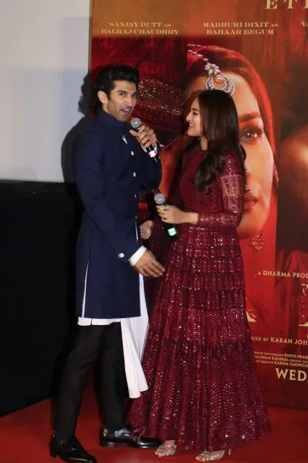 Aditya Roy Kapur, Sonakshi Sinha