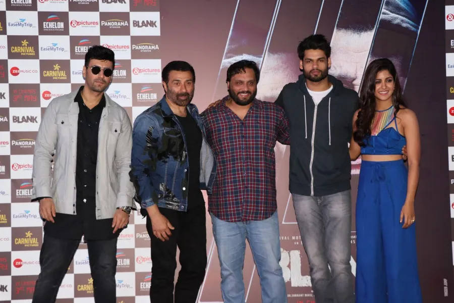 Karanvir Sharma, Sunny Deol, Behzad Khambata, Karan Kapadia, Ishita Dutta