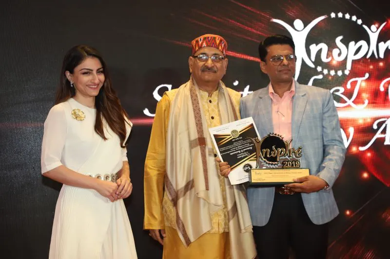 Soha Ali Khan, S. S. Anand & Basannt R Rasiwasia