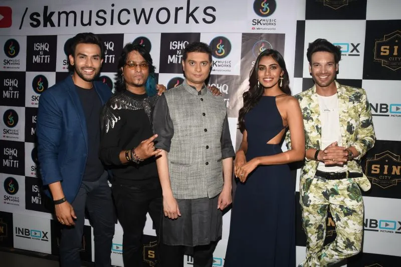 Naman Shaw, Aziz Zee, Siddharth Kasyap, Apeksha Porval, Vikas Verma 