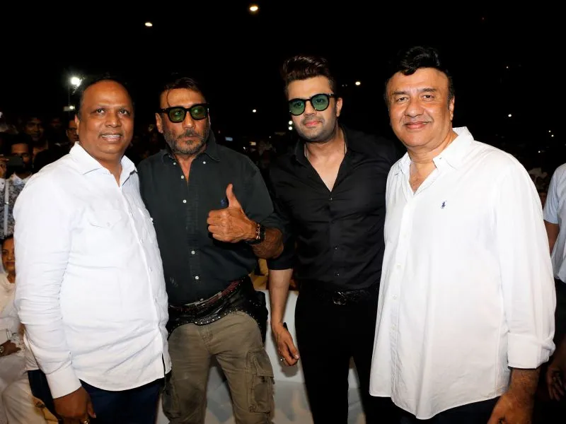 Ashish Shelar, Jackie Shroff, Manish Paul and Anu Malik 