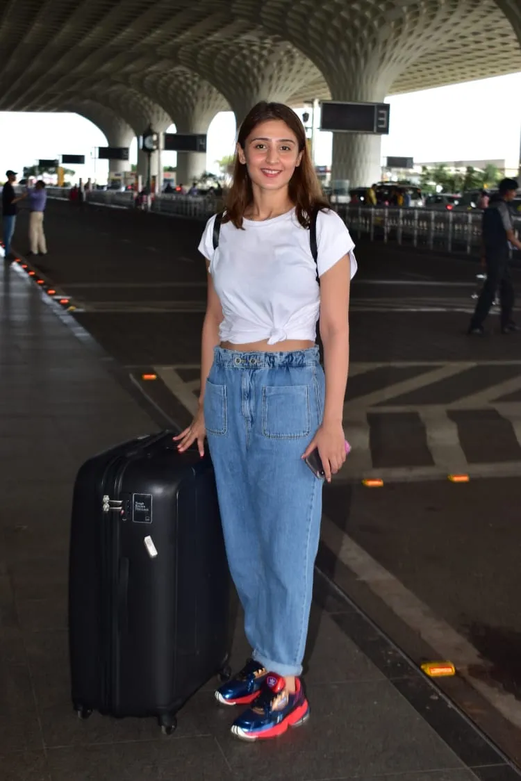 Dhvani Bhanushali off to Goa after her exams