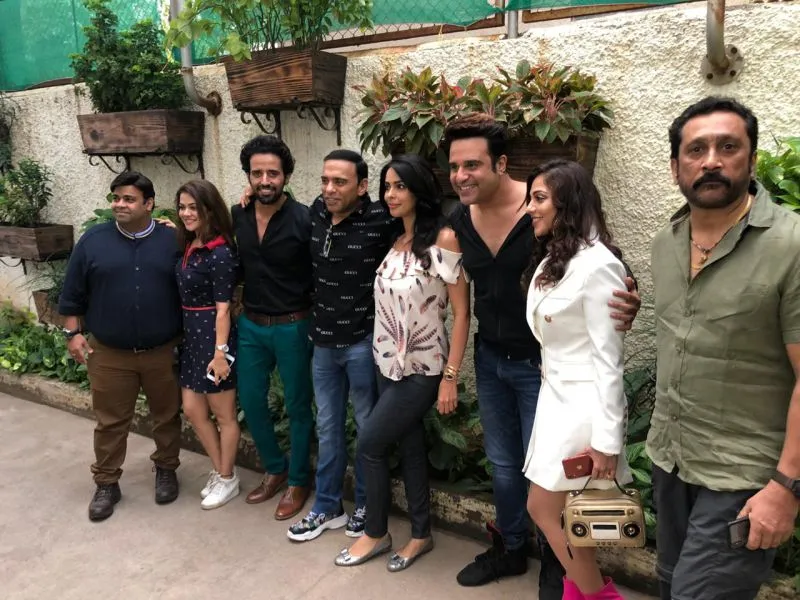 Kiku Sharda, Mallika Sherawat, Krushna Abhishek, Mukesh Tiwari