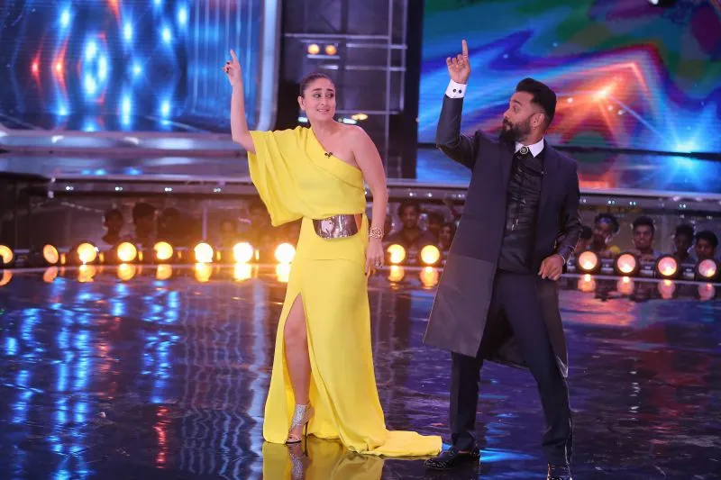 Judges Kareena Kapoor Khan and Bosco grooving to iconic song Mauja Hi Mauja on sets of Dance India Dance