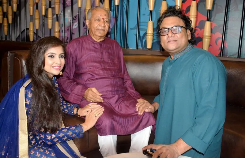 Kaushiki Chakraborty, Pt Hariprasad Chaurasia & Deepak Pandit