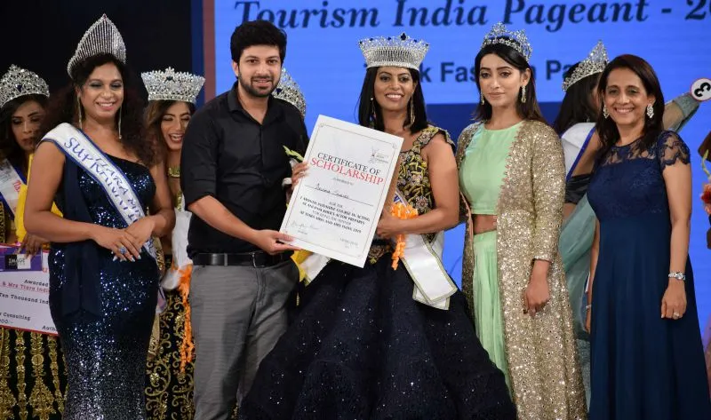 Mrs Tiara India winner